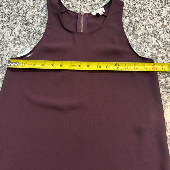 Aritzia Wilfred Sevres Sleeveless Blouse in Plum (Deep Purple) Top - Picture 4 of 6